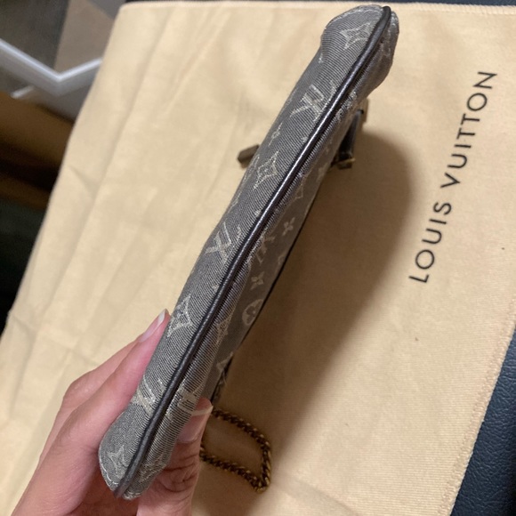 💯 Auth Louis Vuitton mini lin Cles (wristlet) - Picture 4 of 7